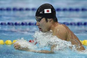 Japan's Hagino takes it easy at Asian Games